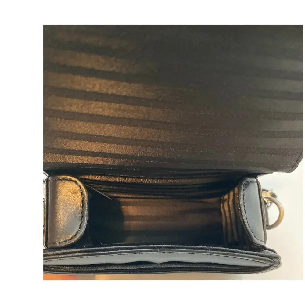HP Camera Carry Case Magnetic Closure Black w/Shoulder Strap Belt Loop